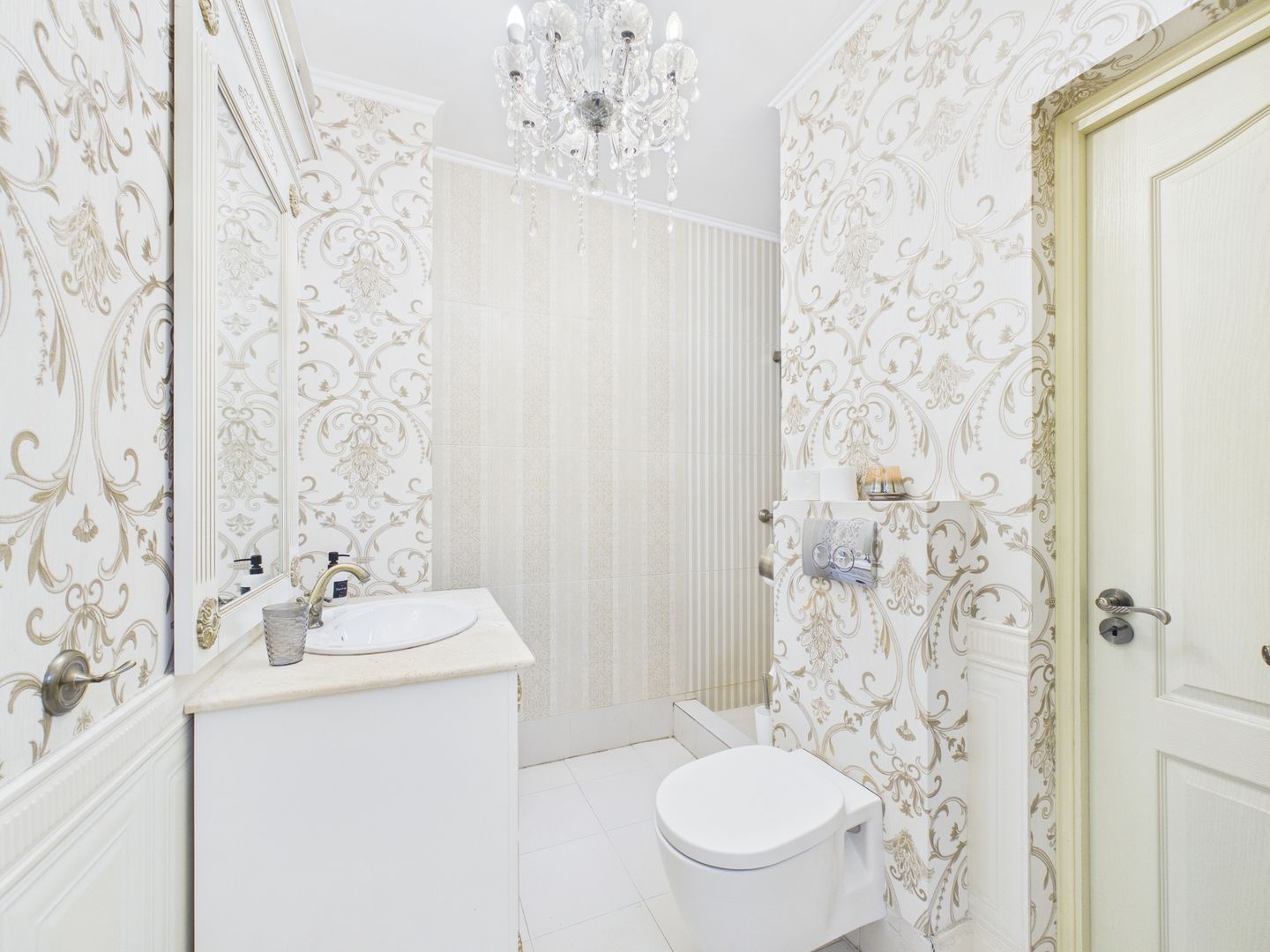 Apartament cu 3 camere langa parcul Cismigiu la 2 min de Metrou Izvor - Poză 21