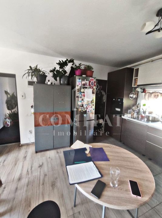Apartament 3 camere | etaj intermediar | Zona Teilor - Poză 5