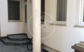 Apartament de vanzare cu 3 camere in zona Central, Oradea - Poză 18