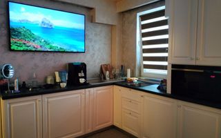 Garsoniera de lux cu jacuzzi și loc de parcare - Poză 2