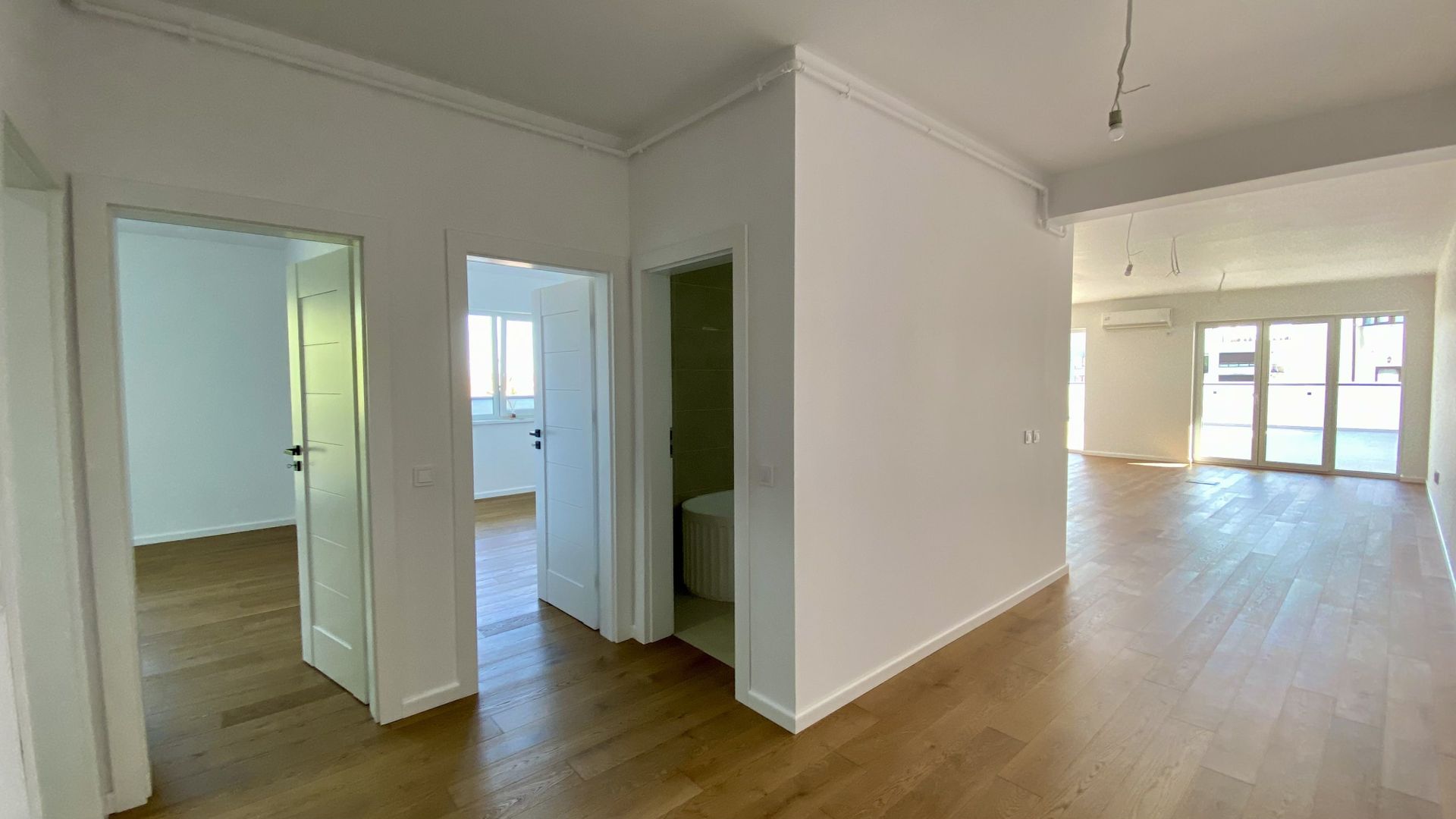 Penthouse deosebit finisat La Cheie, zona Shopping City Sibiu - Poză 1