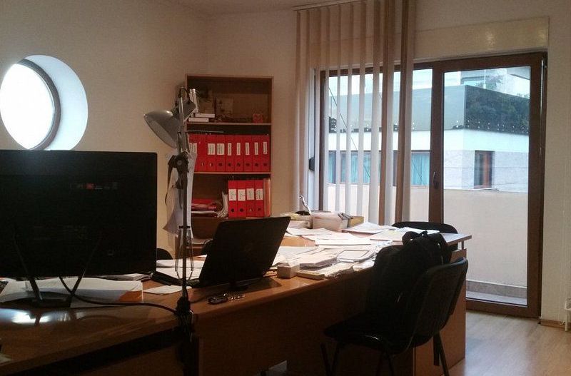 Apartament 3 camere in Romana, anexe, boxa - Poză 18