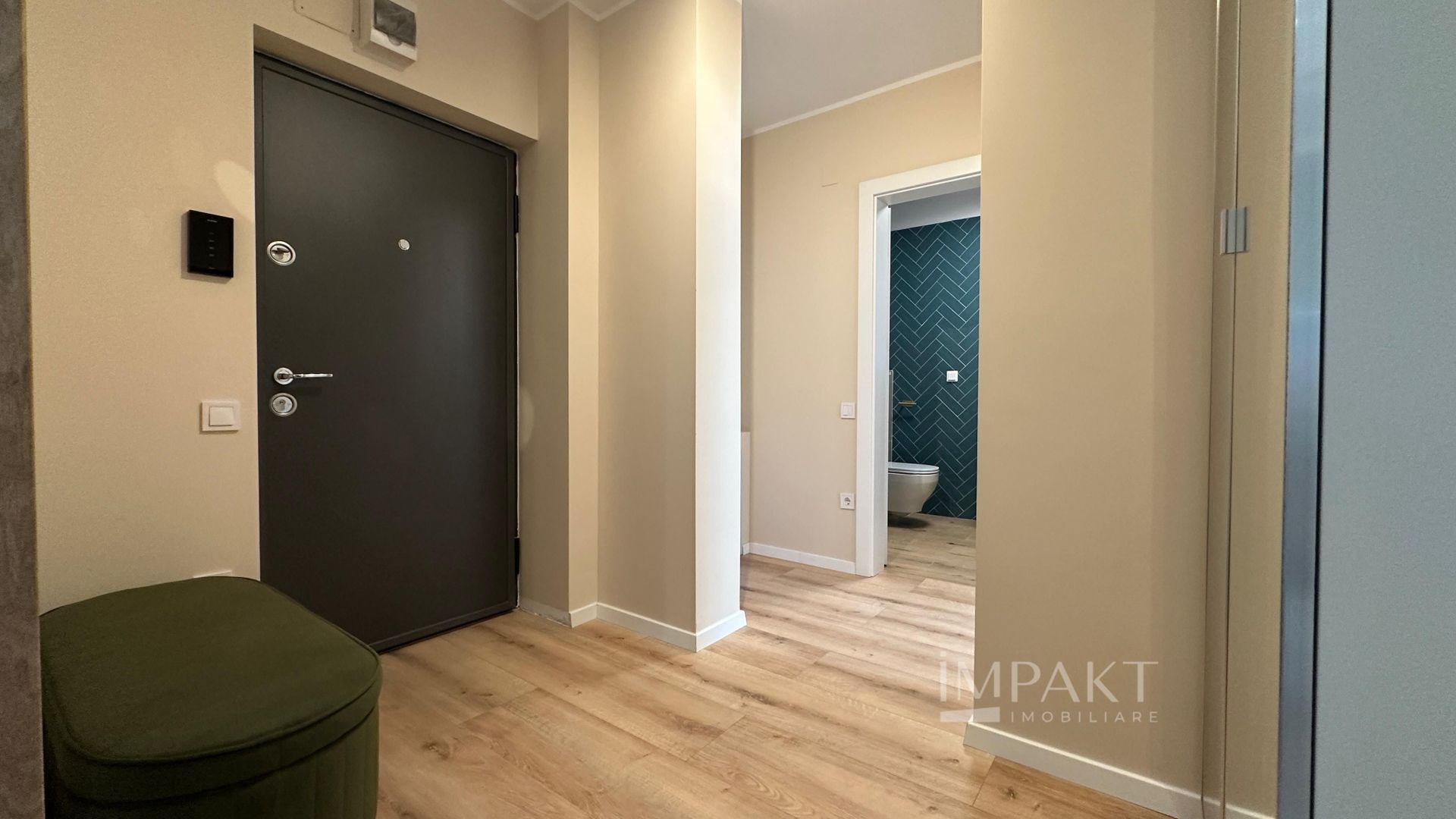 Apartament la cheie, 2 camere, balcon 10 mp – Eroilor, Floresti! - Poză 4