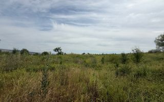 Teren intravilan 1306mp ideal pentru investitie in Sopor - Poză 1