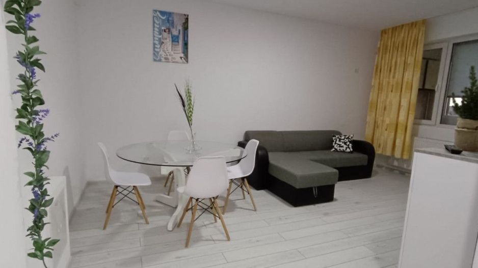 Apart. 2 cam. decomandate in zona centrala in Militari Residence ! - Poză 2