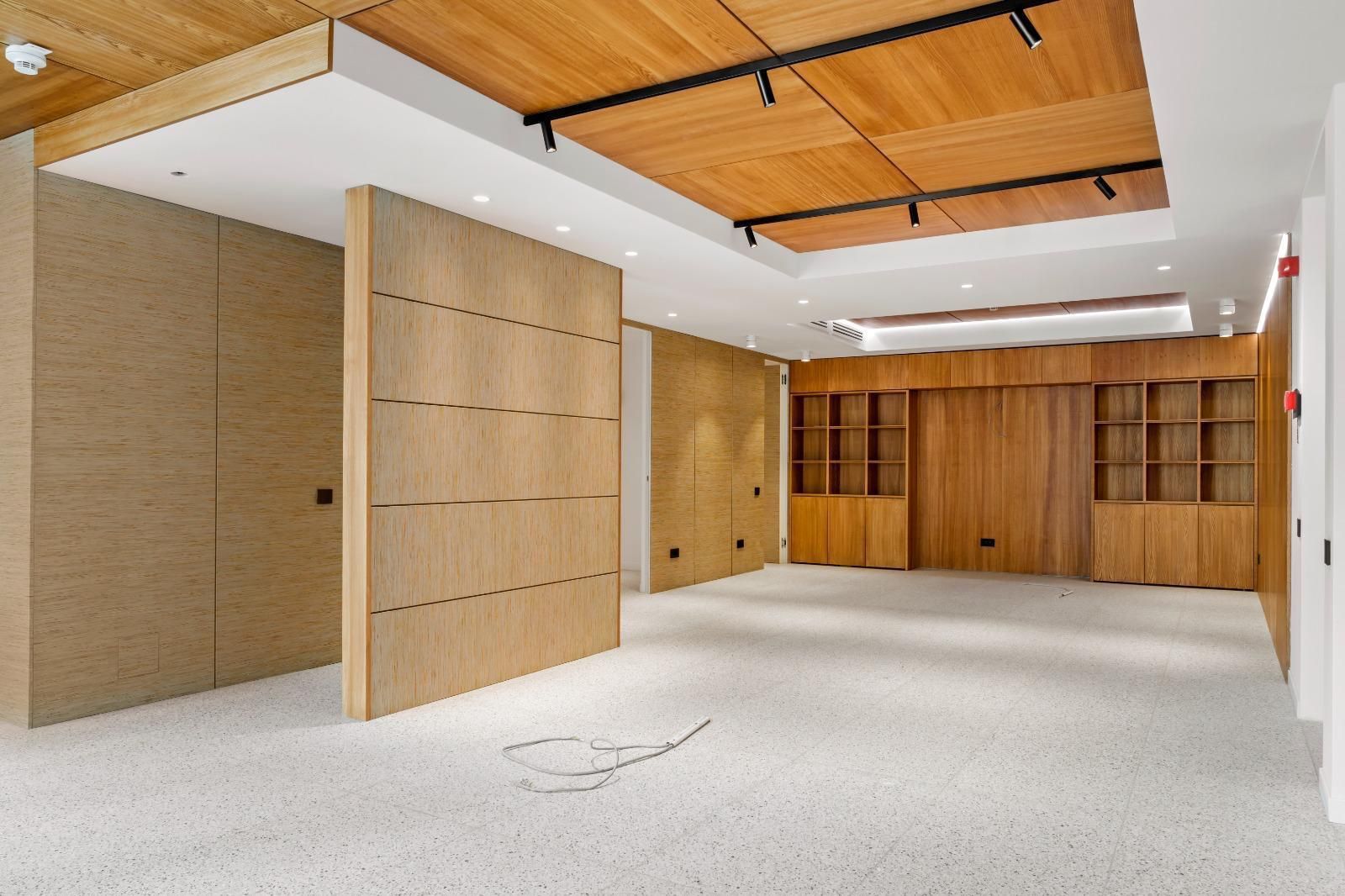 Spatiu birouri elegant 4 camere zona Primaverii I Imobil nou - Poză 11