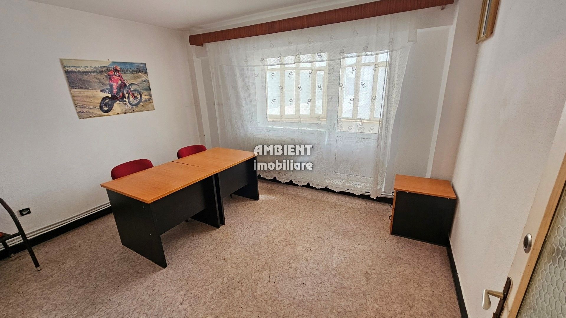 DE INCHIRIAT - Spatiu birouri/comercial - 86 mp, zona TRAIAN; - Poză 5