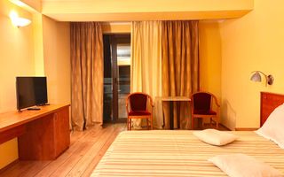 Apartament 3 camere - complexul studenṭesc | Penthouse - Poză 7