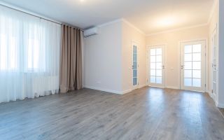 Vânzare, apartament, 3 camere, strada Iazului, Râșcani - Poză 1
