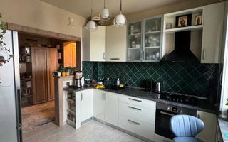 Vanzare apartament cochet cu 2 camere D- Bucium -63 mp-140.000 euro - Poză 7