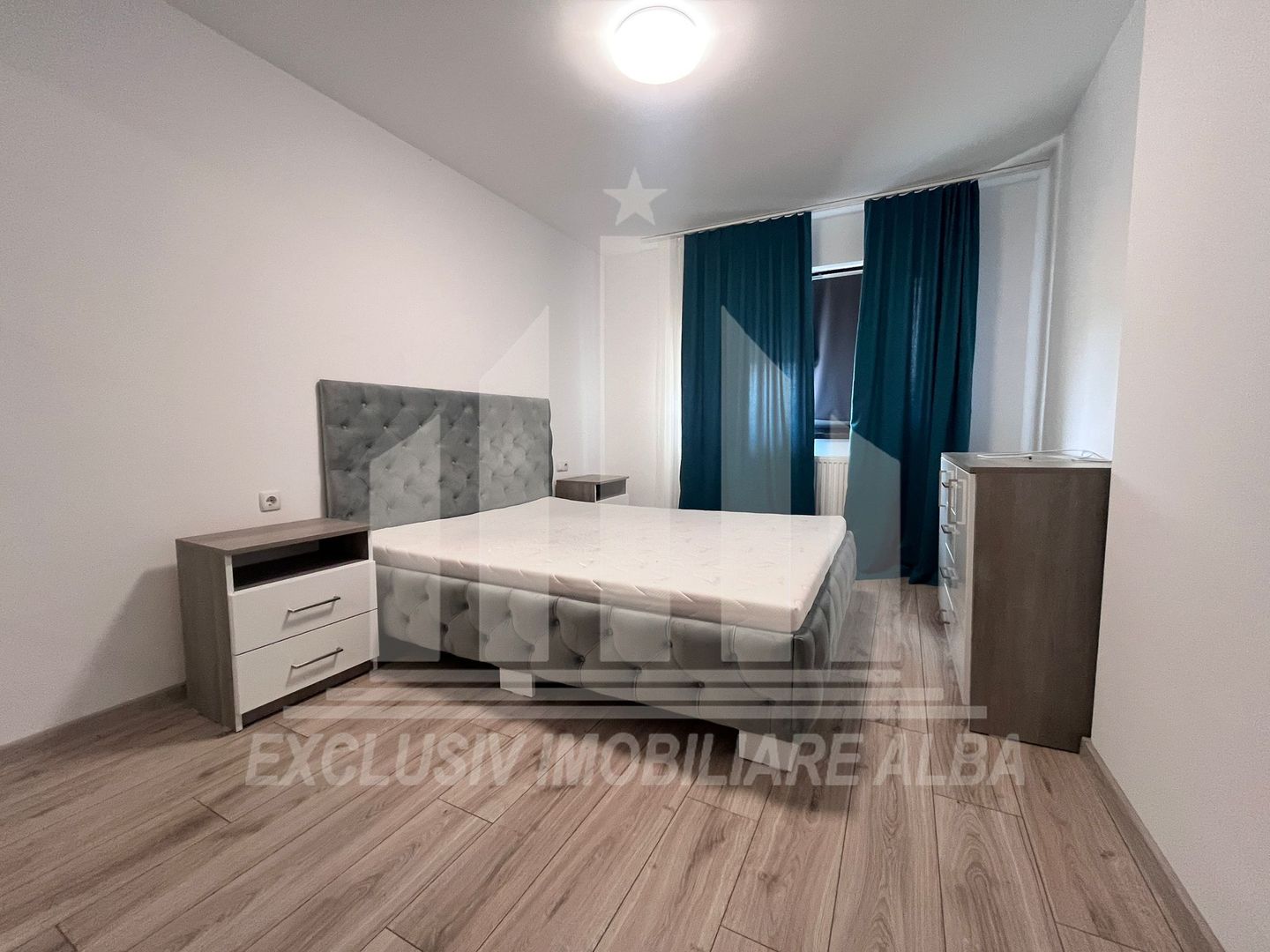 Apartament 2 camere de inchiriat Cetate-bloc nou - Poză 3