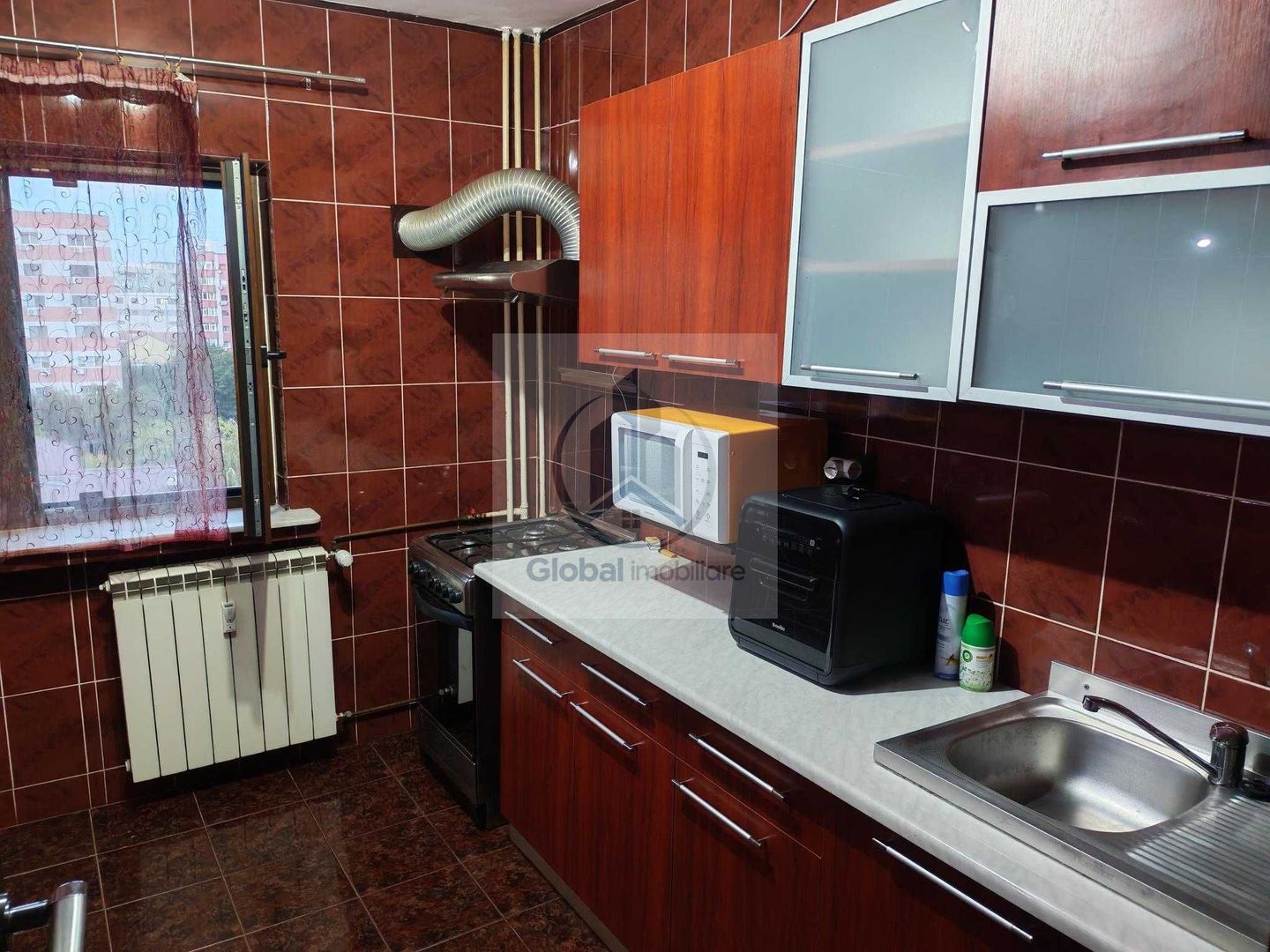 Inchiriez apartament 2 camere str Petre Ispirescu zona 13 Septembrie - Poză 5