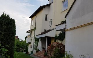 Casa ideala pentru transformare in pensiune - Poză 3