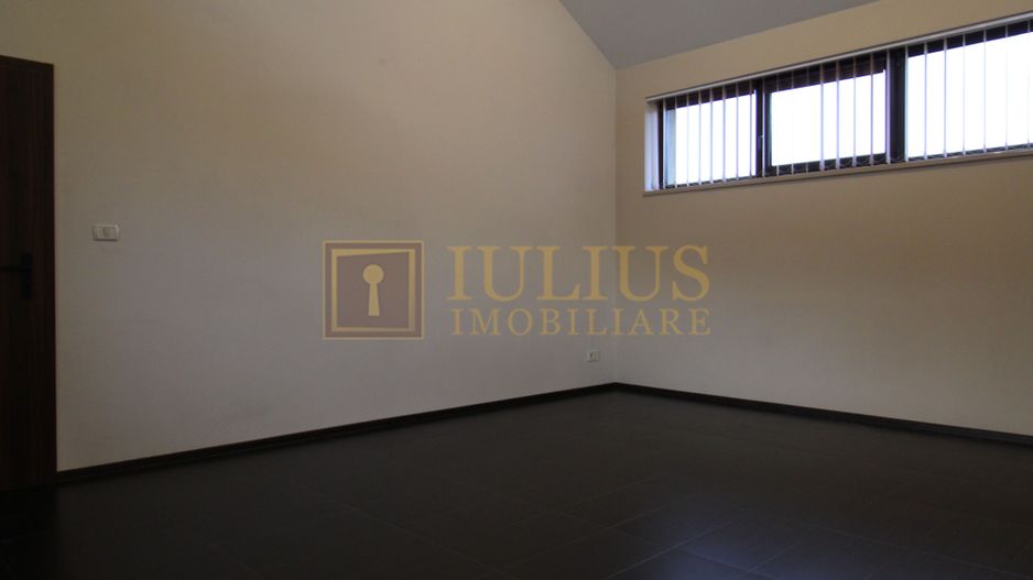 Zona Cetatii; 6 incaperi, ideal pentru sediu firma. - Poză 19