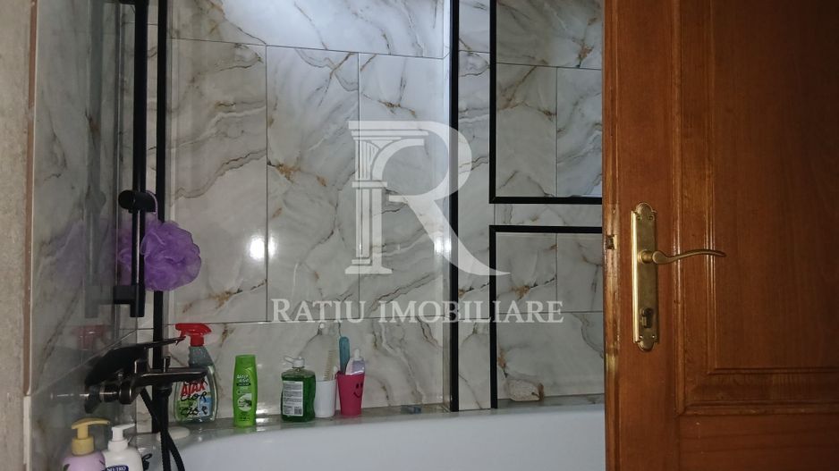 Casa 3 Camere + Anexe de Vanzare  | 125 + 73 mp | Santaul Mare | Bihor - Poză 11