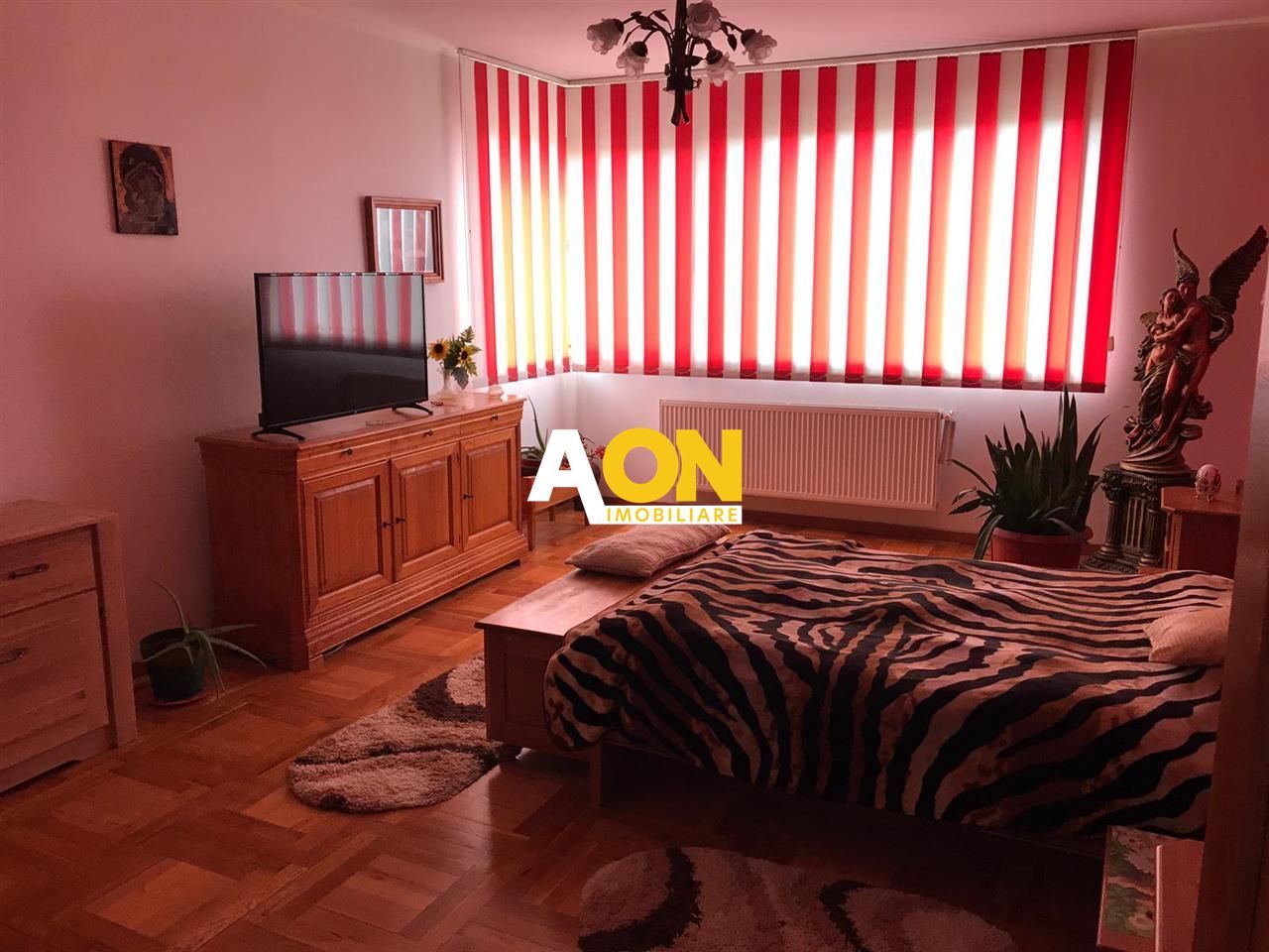 Vila cu 5 camere 922 mp teren  panorama superba comuna Ciugud - Poză 16