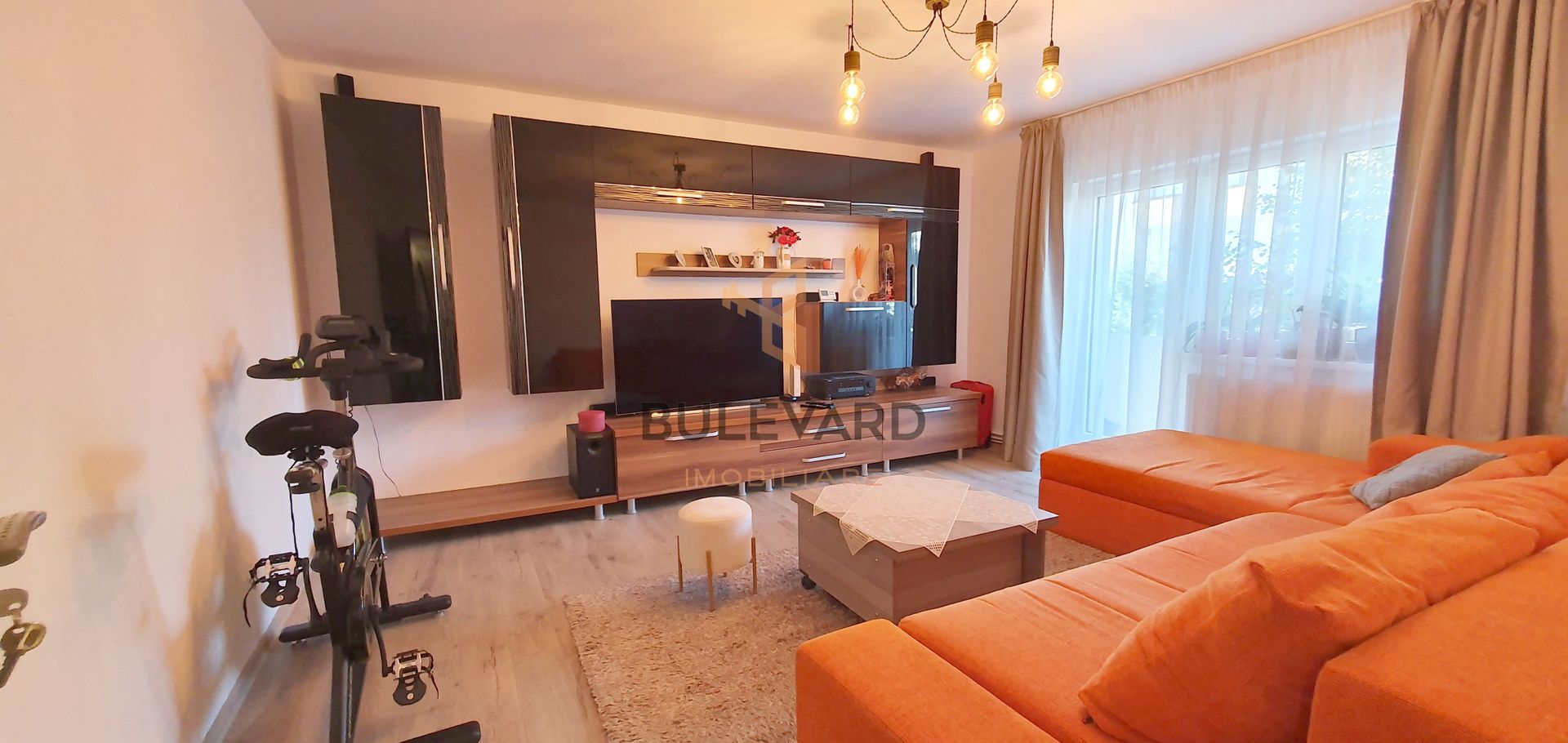 Apartament cu 3 camere, zona strazii Mehedinti! - Poză 2