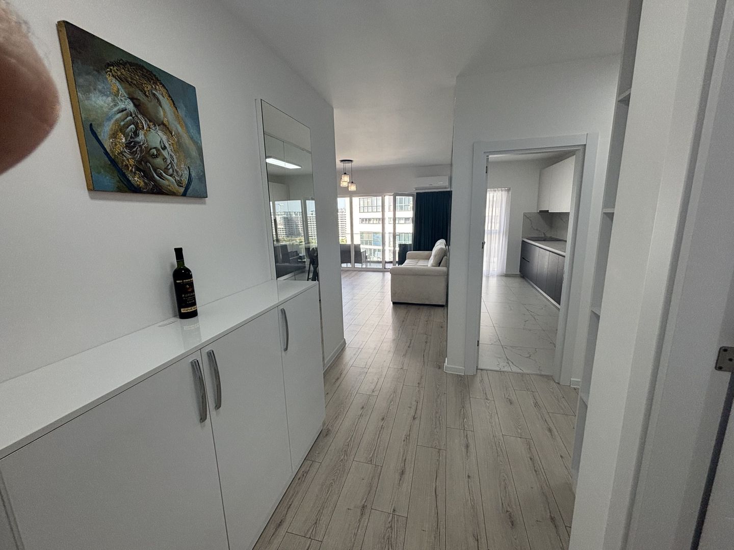 Chirie 2 Camere GranVia Lake View - Terasă cu vedere la Lac - Poză 3