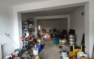 Casa cu 7 camere, 2 spatii comerciale, pretabila pt. birouri, Centru - Poză 20