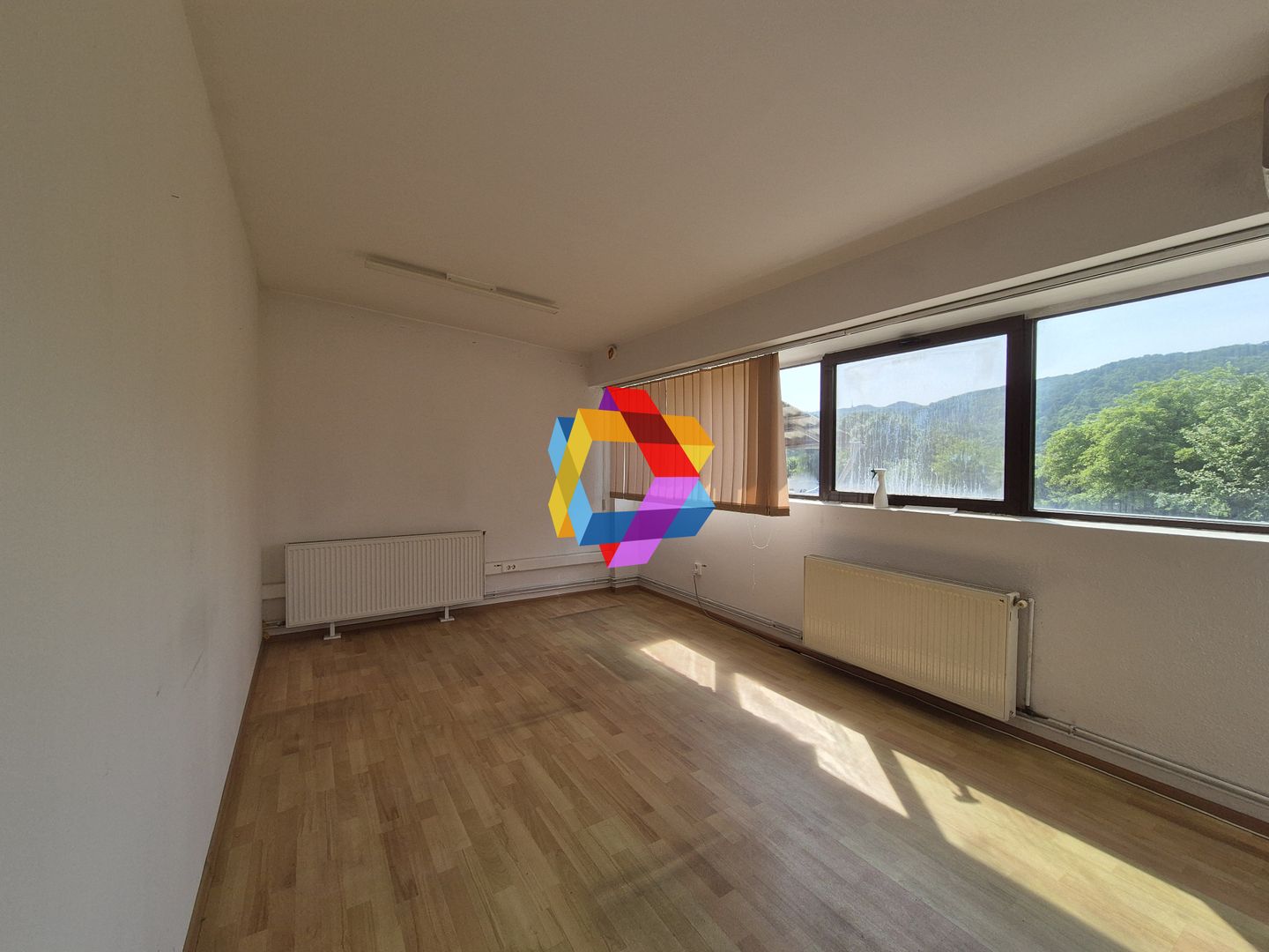 Hala de inchiriat Brașov - 912 mp #plus-imo.ro - Poză 6