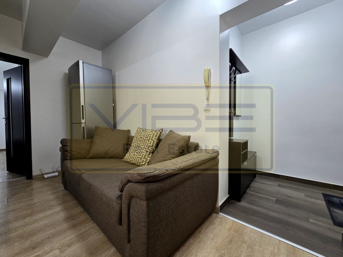 Tudor Vladimirescu- 3 camere - bloc nou - 490 euro - Poză 4