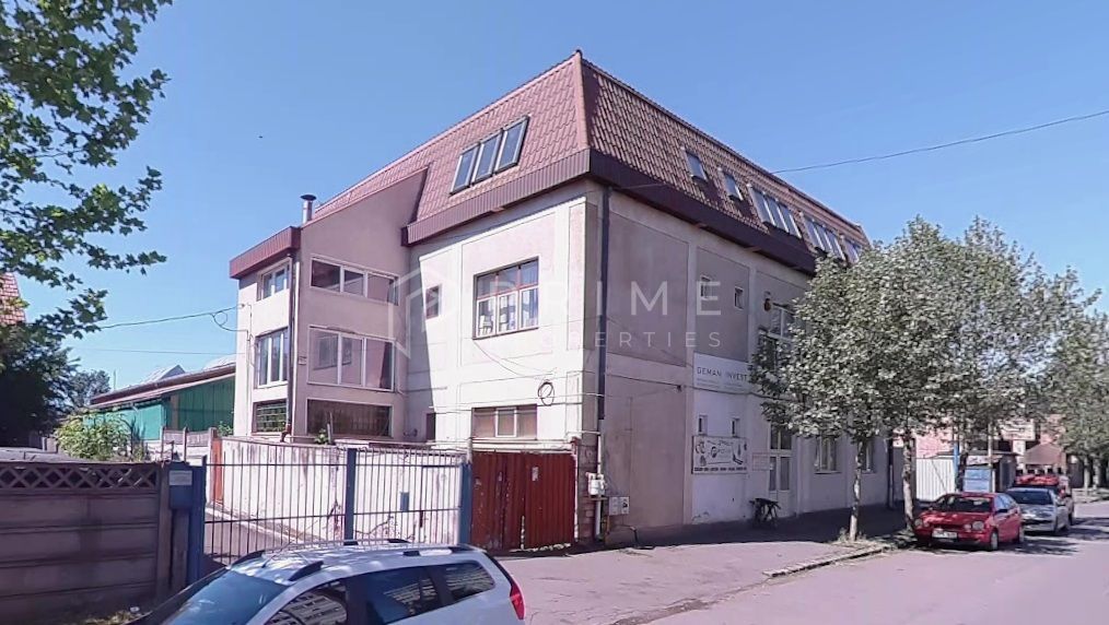 Clădire multifuncțională de vânzare – comerț, birouri și producție. - Poză 1