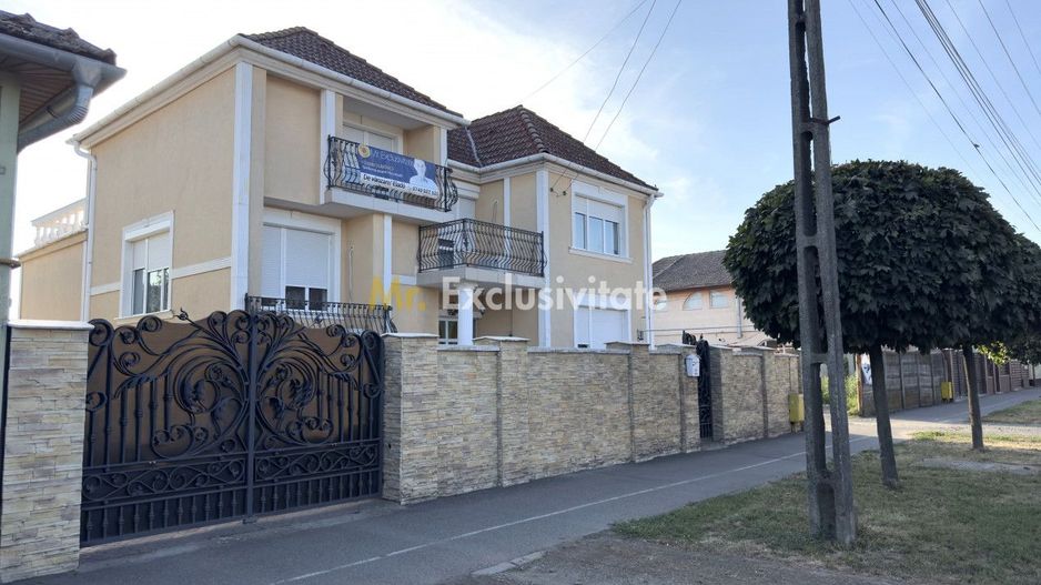 Casă 5 camere P+1 Teren 1010 mp Str. Agoșton - Carei - Comision 0% - Poză 32