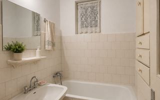 De vanzare apartament 2 camere, Centru - Poză 4