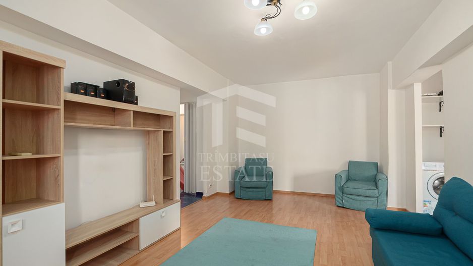 Apartament de vanzare 3 camere - Teiul Doamnei. - Poză 3