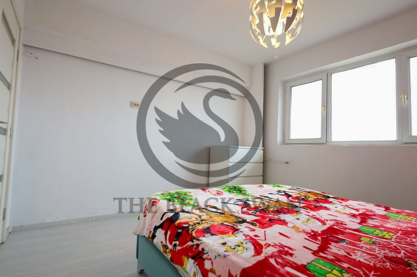Apartament 3 camere de vanzare | Malu Rosu | Balcon 12mp | Comision 0% - Poză 4