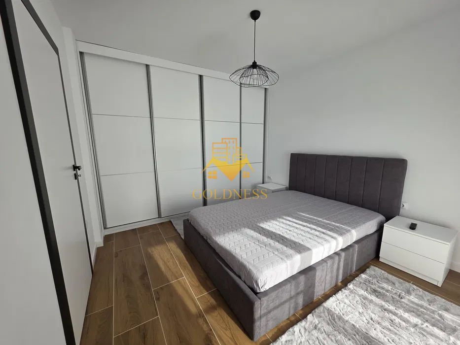 3 camere open space, Premium, Prima Inchiriere, Porii, Eroilor - Poză 1