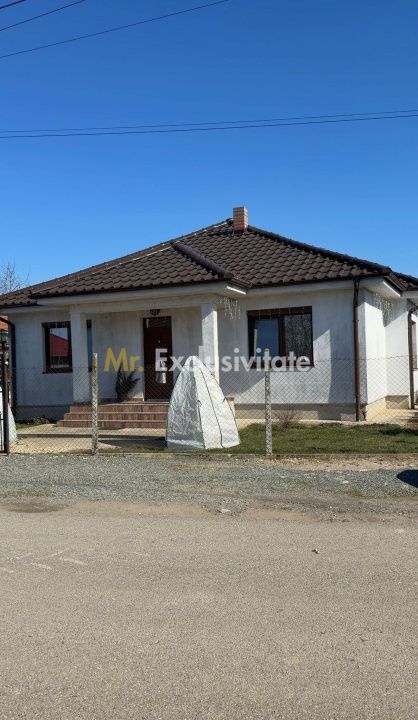 De Vânzare Casă Lazuri Satu Mare - Poză 2