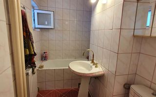 Apartament 4 camere M -uri etaj 1 - Poză 10