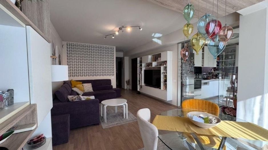 APARTAMENT LA CHEIE 3 CAMERE 2 BAI CURTE PROPRIE PARCARE SUBTERANA SI LIFT - Poză 3