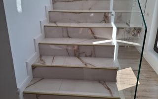 Vila individuala SUPERBA Tunari, ZONA BUNA, TOATE utilitatile - Poză 8