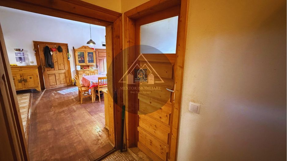 Casa saseasca, de vanzare la Richis - Transilvania - Poză 9