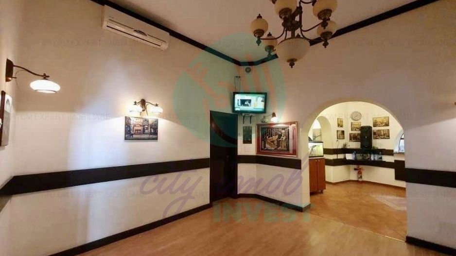 Casa ideala pentru restaurant, clinica sau birouri - Poză 12