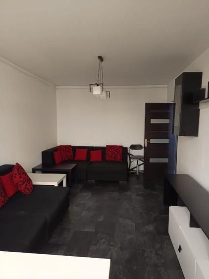 De vanzare Apartament 3 camere Tineretului, central - Poză 3
