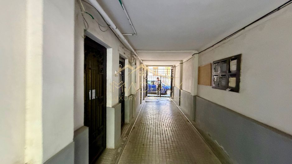 Birou cu 5 camere Unic *160mp* // Zona Eminescu- Polona - Poză 50