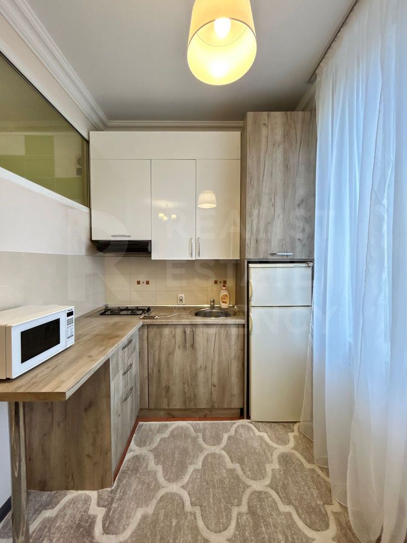 Chirie, apartament, 2 camere, bd. Ştefan cel Mare şi Sfânt, Centru - Poză 4