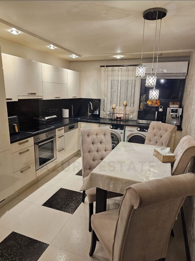 Apartament modern 3 camere 2 bai si 2 balcoane etaj 1 in zona Turnisor - Poză 3