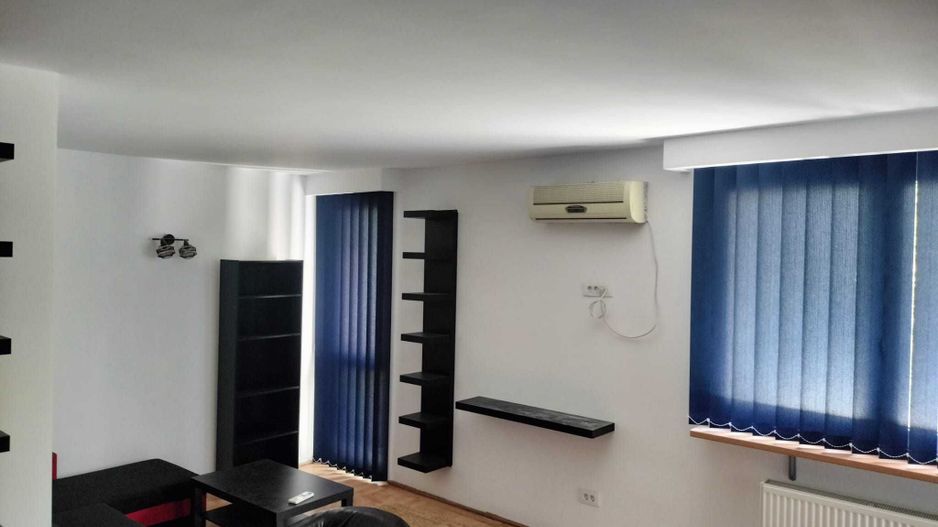 Apartament 2 camere, etaj 2, vis-a-vis de parc, pet friendly, Titan - Poză 2