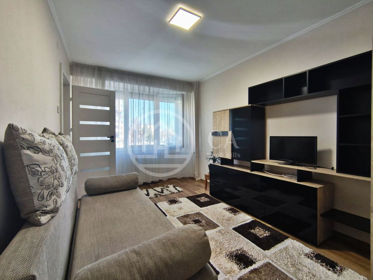 Apartament cu 1 cameră de închiriat în Nufarul, Oradea - Poză 1