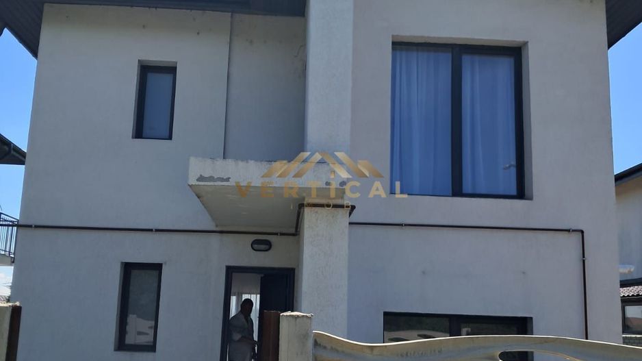 Casă individuală de vânzare – Strada 1 Mai, Comuna Berceni - Poză 1