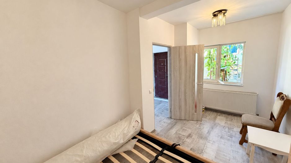 Apartament cu 3 camere și curte privată | Parcul central | Parcare - Poză 8