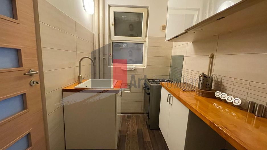 APARTAMENT 2 CAMERE -SALA PALATULUI - Poză 12