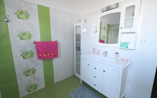 Proprietate premium cu teren de 2.000 mp | Casă 412 mp utili - Poză 5