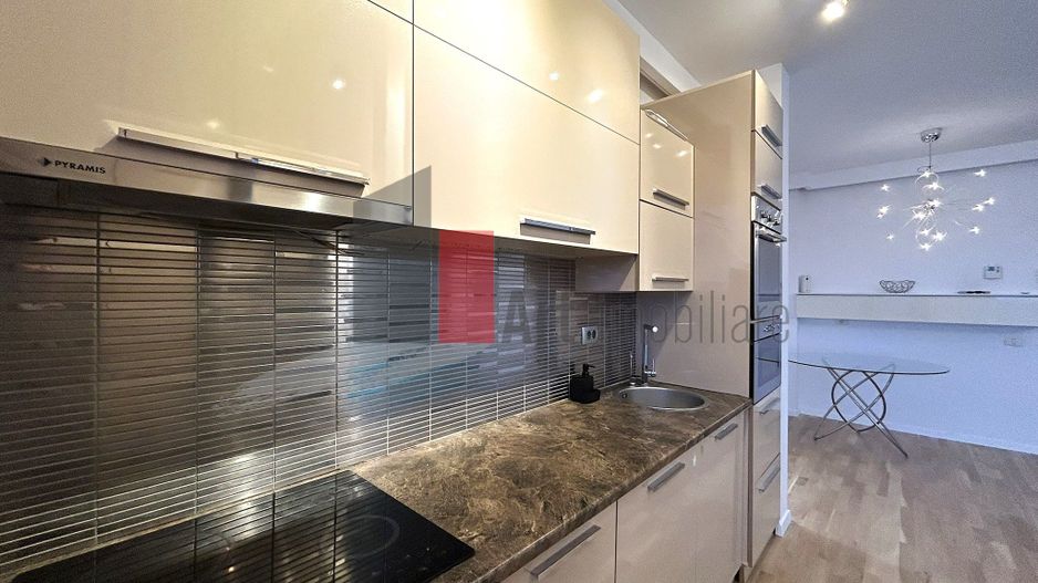 Apartament 3 camere si terasa | zona Vatra Noua/Baneasa - Poză 5