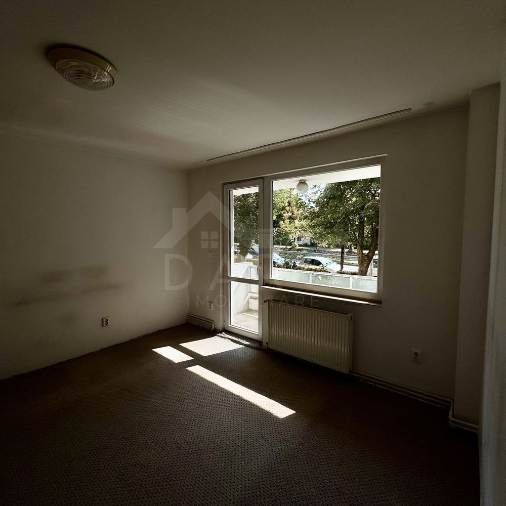 Apartamet 2 camere Aleea Mica etaj 1/3 - Poză 5
