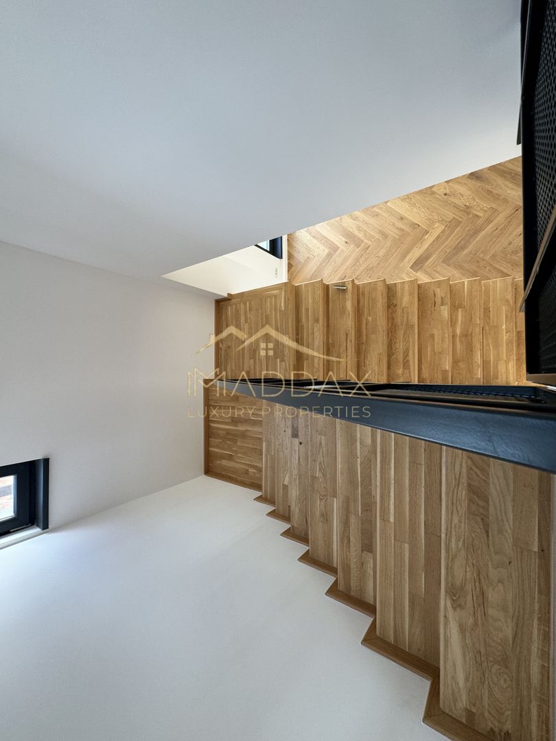 Vila LUX***Panouri fotovoltaice***Lake view//Laguna Albastra/Corbeanca - Poză 6